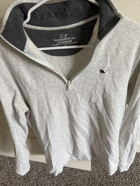 Vineyard Vines Light Gray Quarter-Zip Performance Sweater